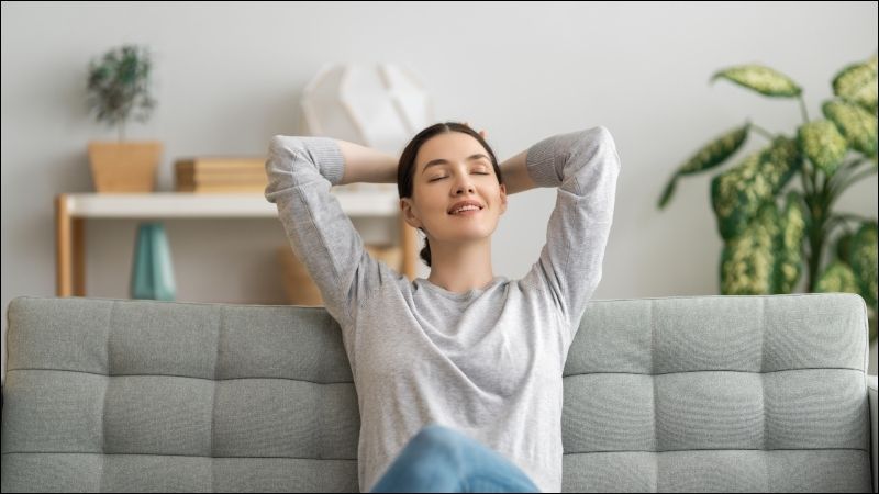 Bạn cần thư giãn và nghỉ ngơi trong quá trình điều trị nám