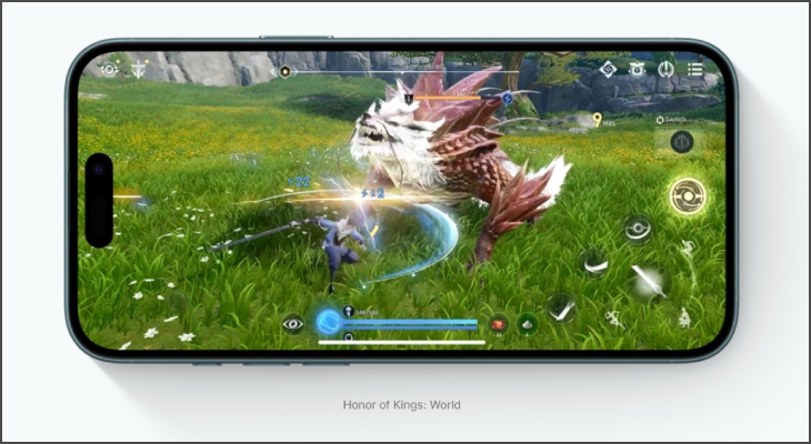 Dung lượng pin tăng giúp bạn thoải mái trải nghiệm xem phim, chơi game trên iPhone 16