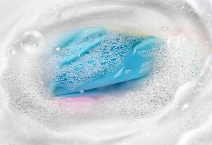 Tính năng giặt siêu sạch Bubble Clean giúp dễ dàng đánh bay vết bẩn