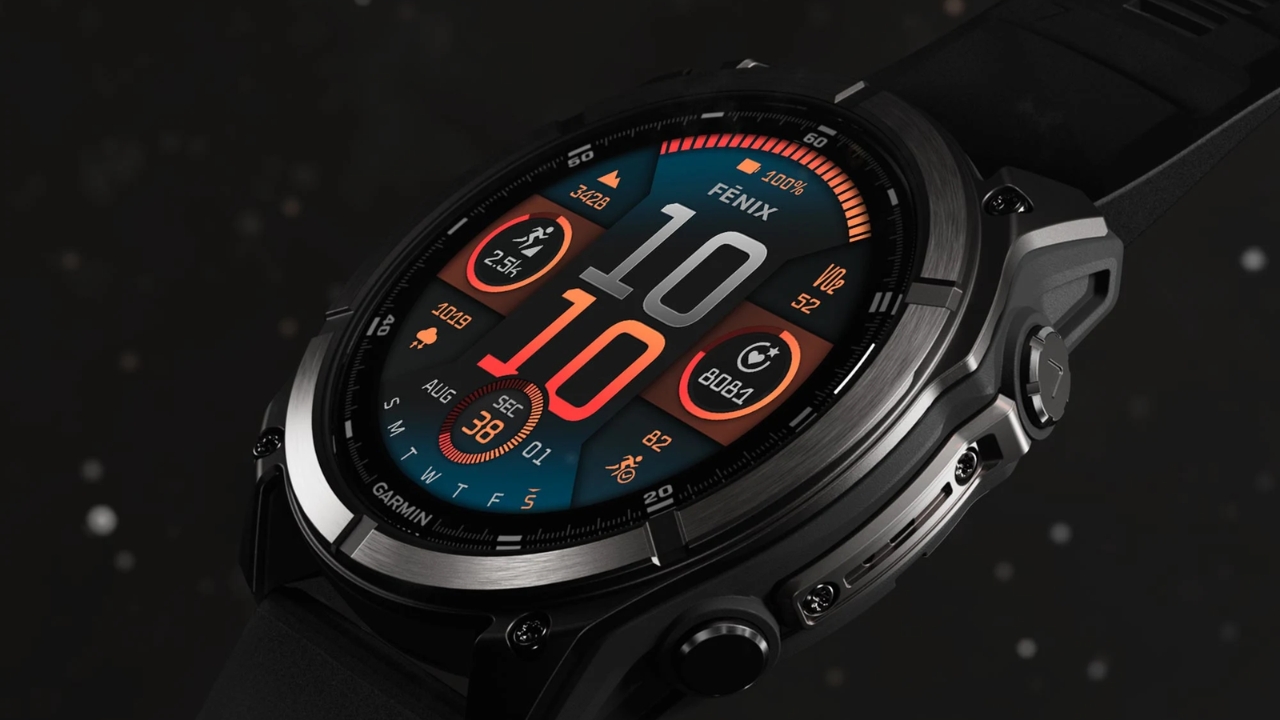 Garmin Fenix 8 là người bạn đồng hành cực 