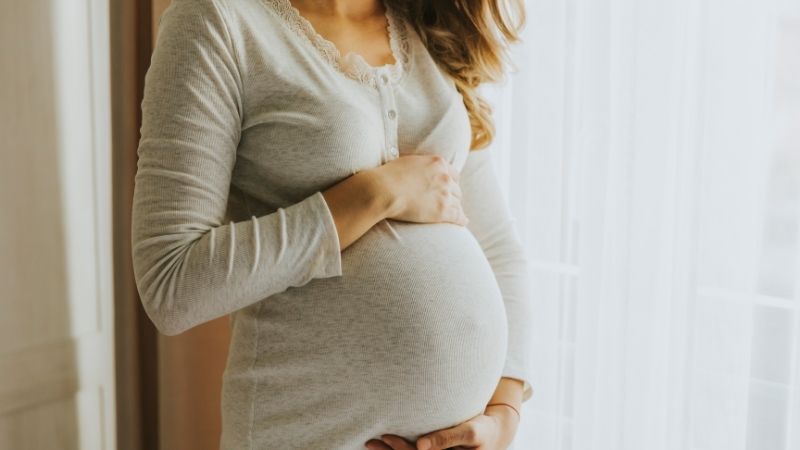 Phụ nữ mang thai cần tham khảo ý kiến thầy thuốc trước khi dùng