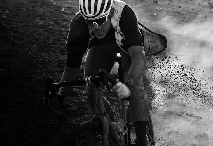 Watch Ultra 2 được tạo ra để hoạt động ở các điều kiện cao nhất trong thời gian lâu hơn