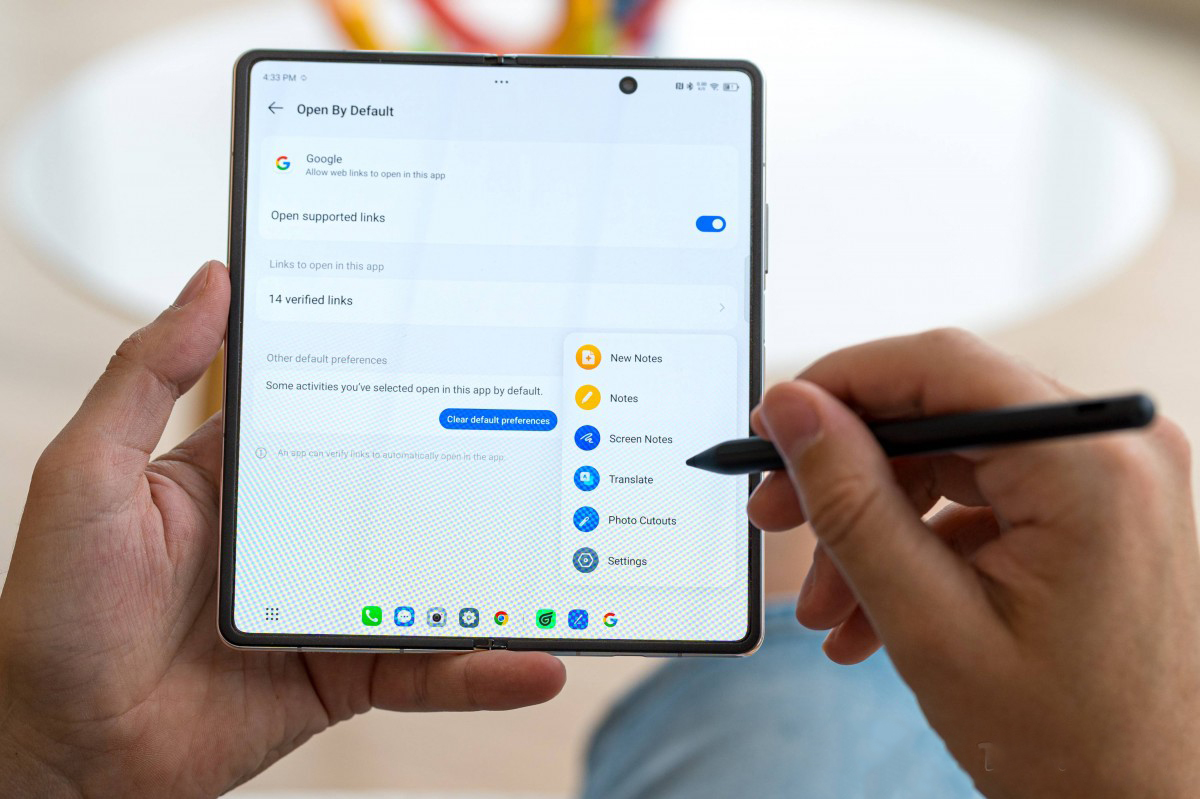 TECNO Phantom V Fold2 còn được trang bị dung lượng RAM lớn để đáp ứng tốt nhu cầu sử dụng của người dùng. Nguồn: GSMArena.