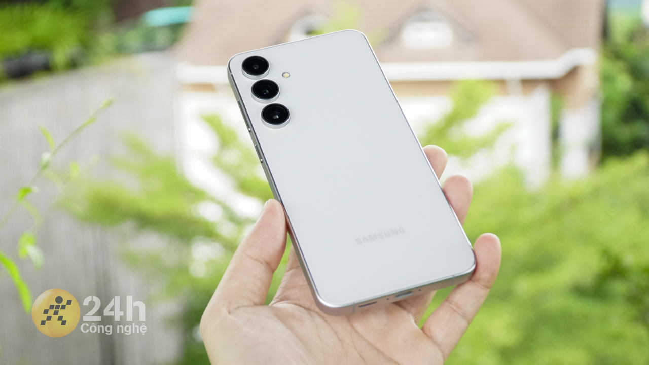 Ưu đãi gói dịch vụ Samsung Care+ 1 năm cho Galaxy S24 series và S24 FE tại các shop SamZone Ưu đãi gói dịch vụ Samsung Care+ 1 năm cho Galaxy S24 series và S24 FE tại các shop SamZone