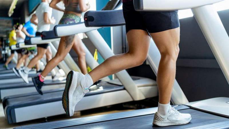 Tập thể dục thường xuyên giúp duy trì nồng độ canxi và vitamin D ổn định trong cơ thể