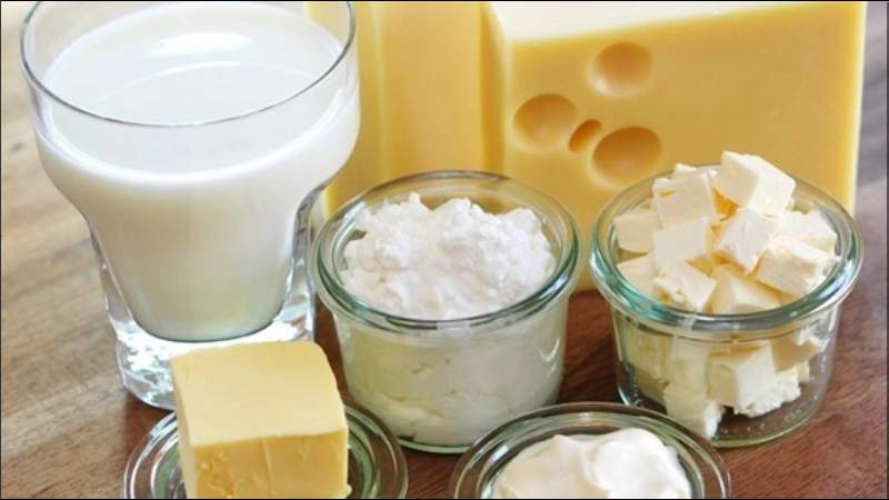 Sữa và các sản phẩm từ sữa là những nguồn canxi tự nhiên dồi dào