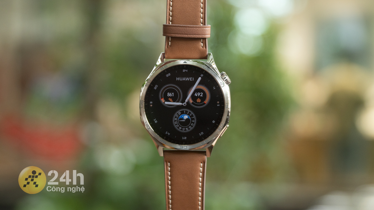 Huawei Watch GT5 được thiết kế theo kiểu dáng bát giác tương tự thế hệ trước. Huawei Watch GT5 được thiết kế theo kiểu dáng bát giác tương tự thế hệ trước.
