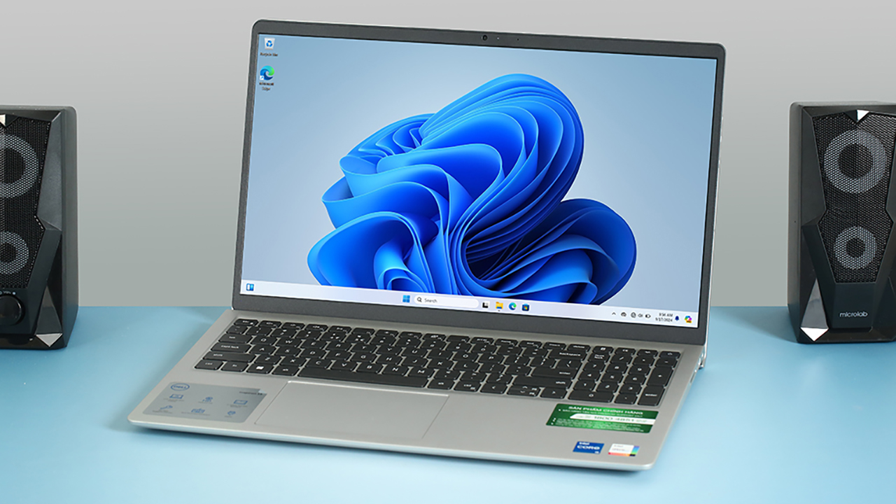 Dell Inspiron 3520 RAM 16 GB giá chỉ từ 16.49 triệu, tài chính chưa đủ có thể trả góp 0%, trả trước từ 0 đồng Dell Inspiron 3520 RAM 16 GB giá chỉ từ 16.49 triệu, tài chính chưa đủ có thể trả góp 0%, trả trước từ 0 đồng