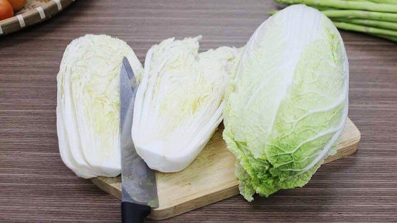 Tránh những cây cải thảo có mùi lạ