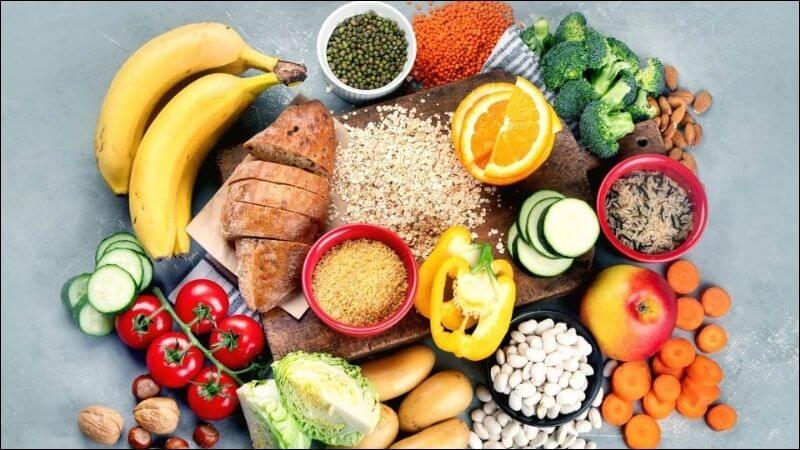 Để giúp cân bằng dinh dưỡng bạn nên bổ sung đầy đủ các chất