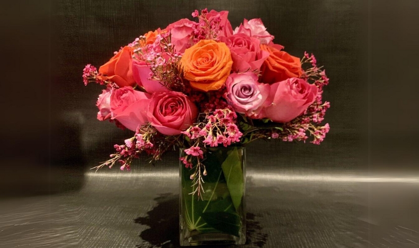 Hoa thanh liễu kết hợp hoa hồng