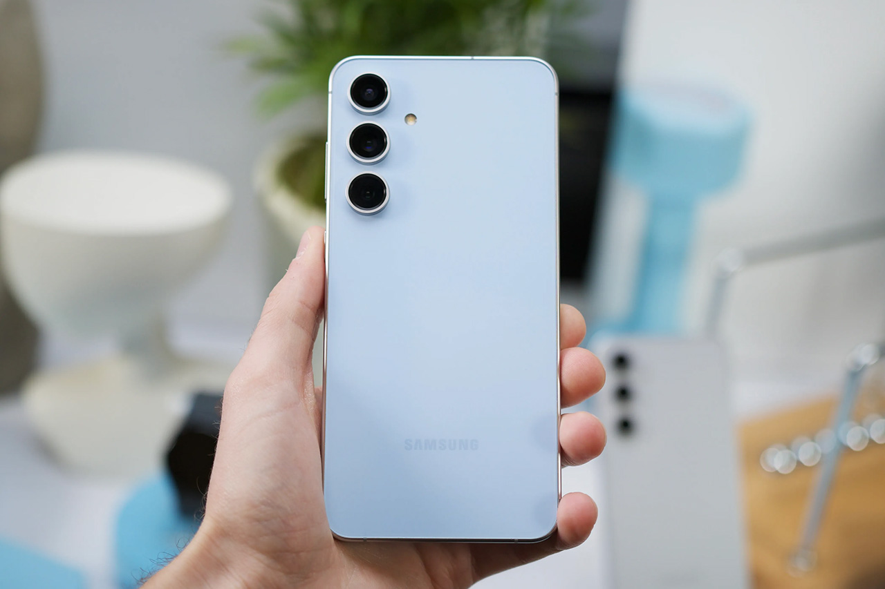 Samsung Galaxy S25 FE: Hiệu Năng Đỉnh Cao, Camera Ấn Tượng, Màn Hình Sống Động