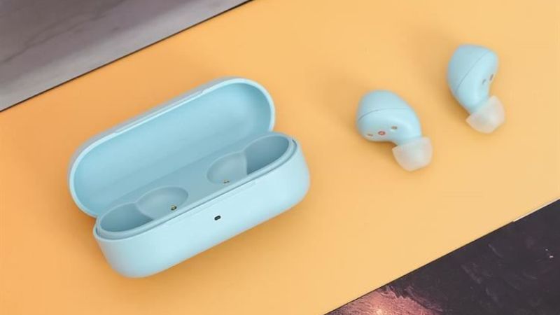 Trong lần ra mắt này, tai nghe Sony C510 có thêm phiên bản màu xanh dương pastel vô cùng cuốn hút