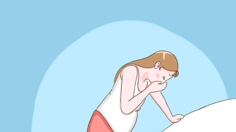 Khi táo bón kèm nôn, mẹ bầu nên đến các cơ sở y tế để được thăm khám Khi táo bón kèm nôn, mẹ bầu nên đến các cơ sở y tế để được thăm khám