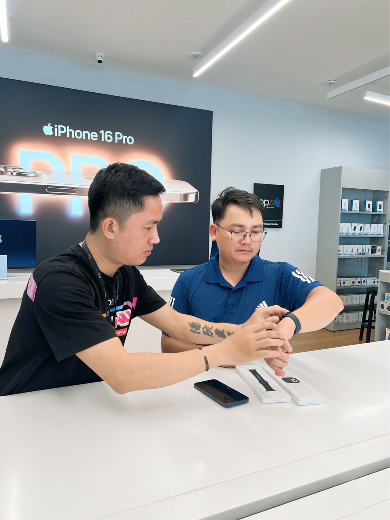 Người dùng tại Việt Nam có thể chọn lựa nhiều phiên bản Apple Watch Series 10 tại Thế Giới Di Động Người dùng tại Việt Nam có thể chọn lựa nhiều phiên bản Apple Watch Series 10 tại Thế Giới Di Động