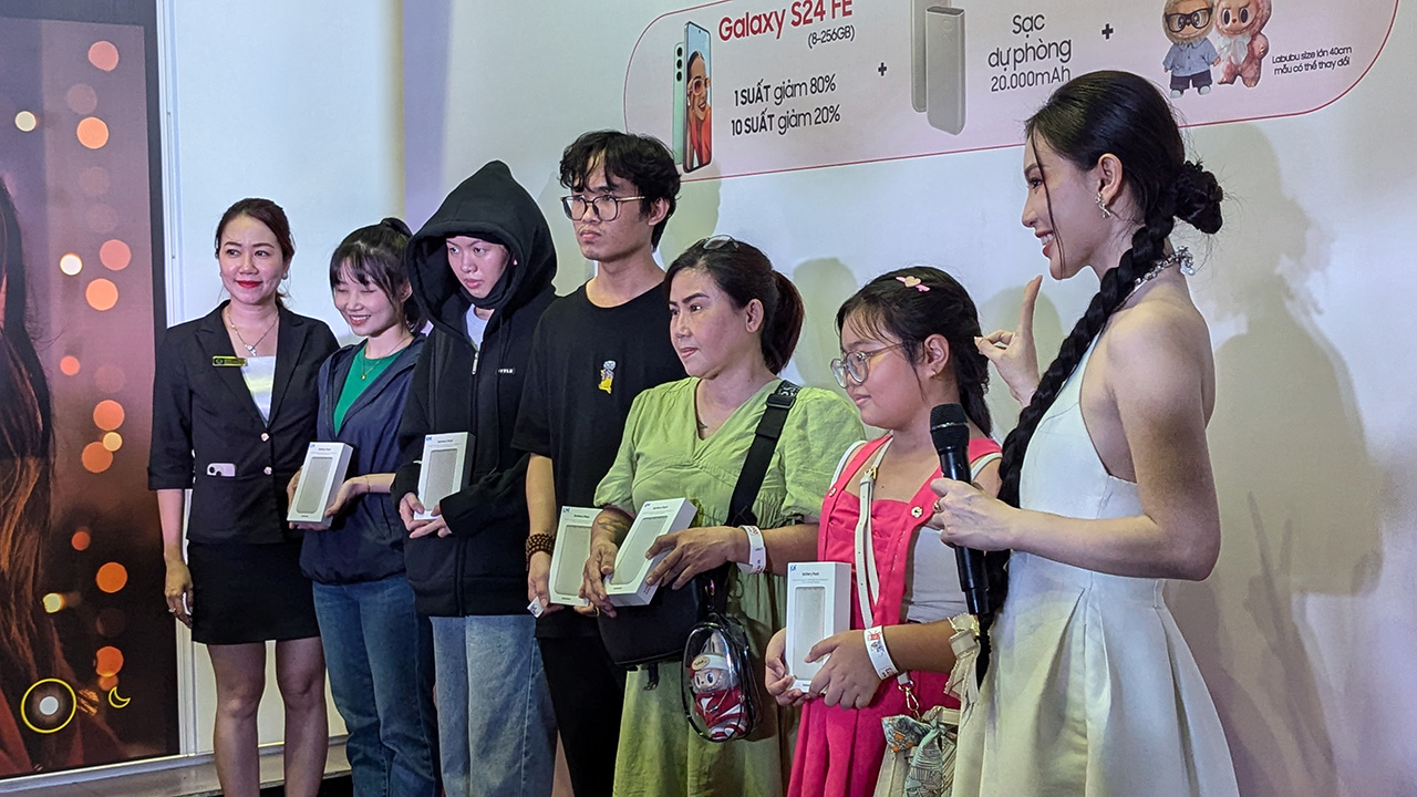 Chúc mừng những quý khác đầu tiên trúng những phần quà giá trị 