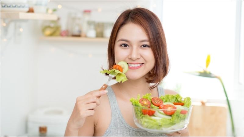 Duy tr&igrave; chế độ ăn uống hợp l&yacute; sẽ l&agrave;m chậm tiến tr&igrave;nh của bệnh suy thận mạn