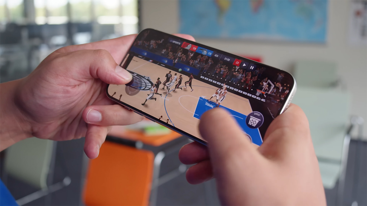 Có nên mua iPhone 15 Pro Max thời điểm này không