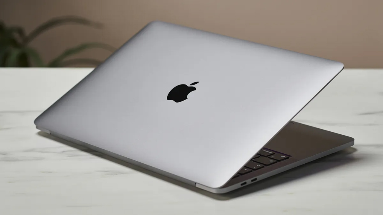 Có nên mua MacBook Pro M2 không