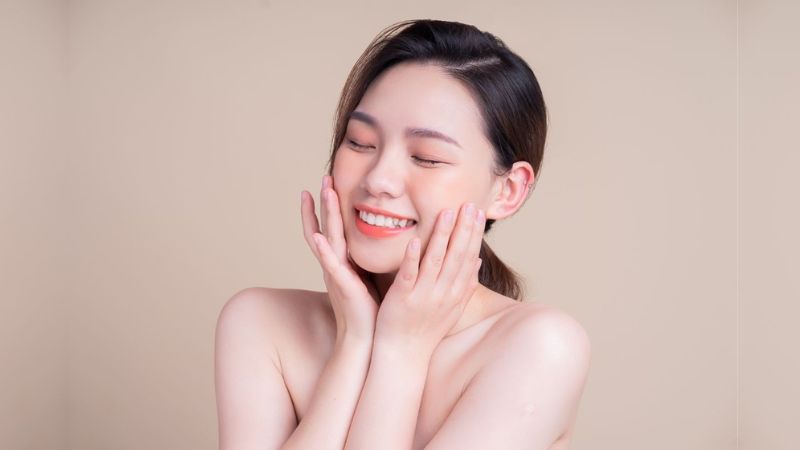 Kha tử không chỉ giúp làm sẫm màu tóc mà còn giúp tóc suôn mượt hơn