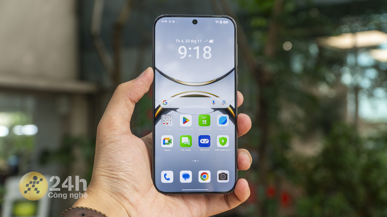 OPPO Find X8 khiến mình ấn tượng ở mặt với 4 viền xung quanh chỉ mỏng 1.45 mm. OPPO Find X8 khiến mình ấn tượng ở mặt với 4 viền xung quanh chỉ mỏng 1.45 mm.