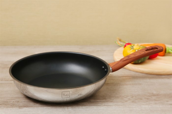 Chảo inox sâu chống dính đáy từ 28 cm Fivestar C28-3D thiết kế lòng sâu, dễ dàng chiên ngập dầu