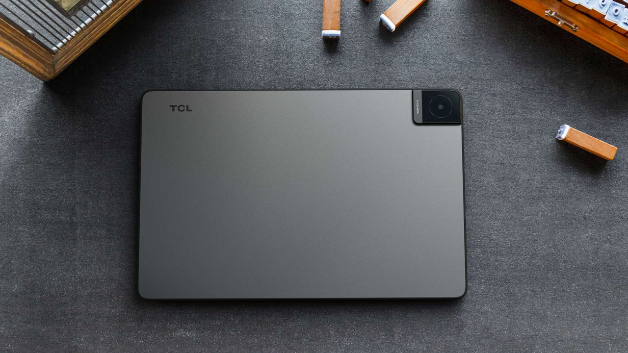 Thiết kế sang trọng và đẹp mắt của TCL Tab 10L Gen 3