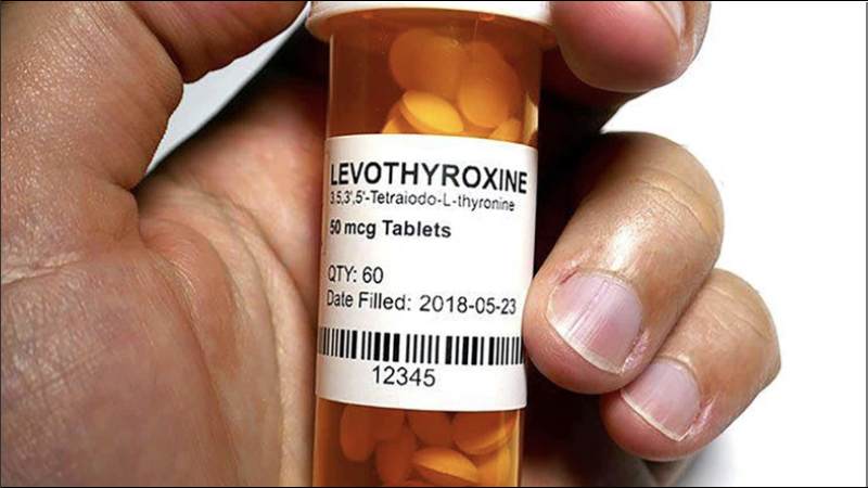 Levothyroxine là loại thuốc được sử dụng điều trị suy giáp phổ biến