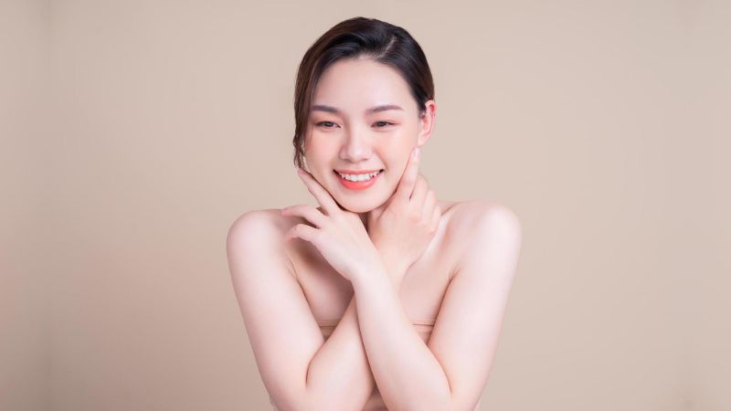 AHA có tác dụng hỗ trợ điều trị và ngăn ngừa mụn trứng cá 