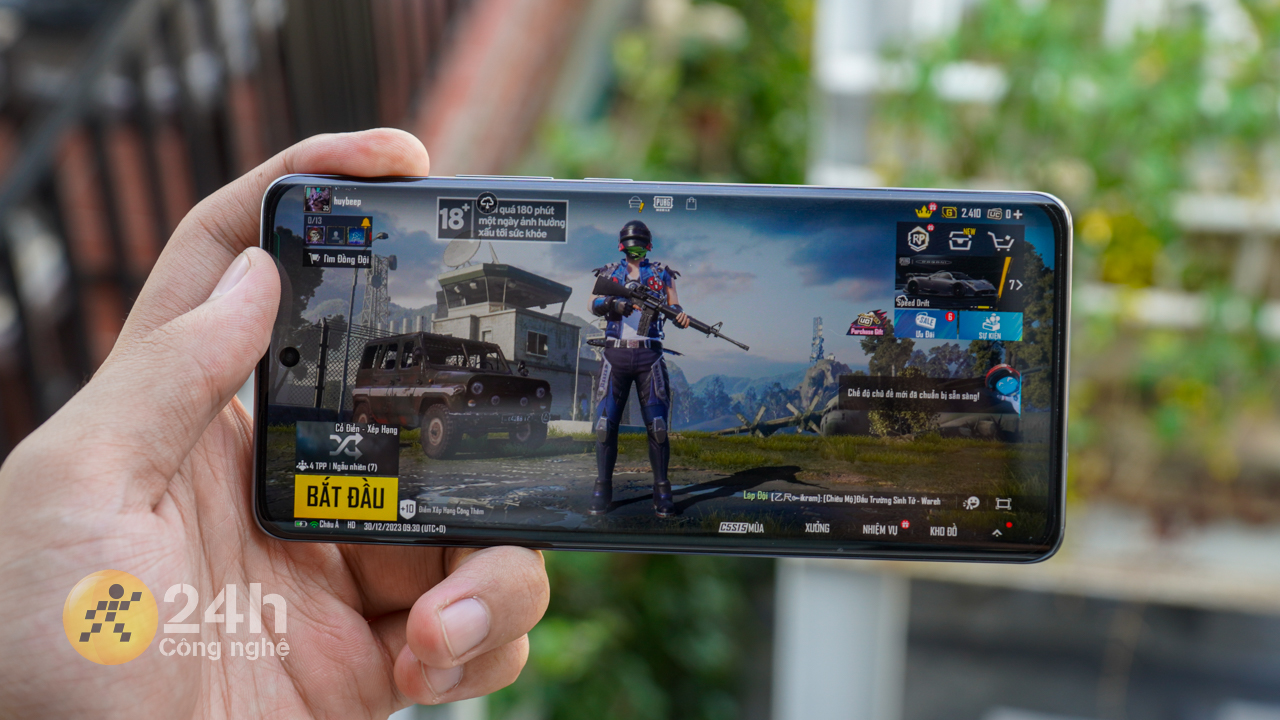 Vì sao 12 triệu đồng là xứng đáng cho trải nghiệm OPPO Reno11 Pro 5G mang lại? Vì sao 12 triệu đồng là xứng đáng cho trải nghiệm OPPO Reno11 Pro 5G mang lại?