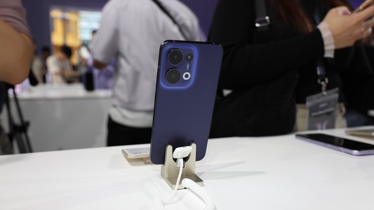 Hệ thống camera sắc nét trên OPPO Reno13 Series. 