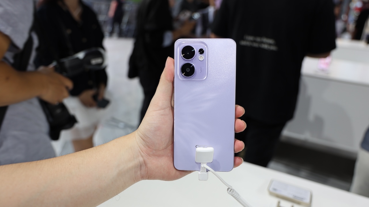 Hiệu năng mạnh mẽ là điểm nhấn ấn tượng trên OPPO Reno13 Series.