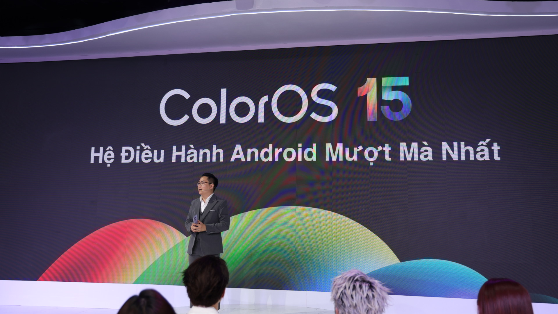 OPPO Reno13 Series được chạy trên giao diện ColorOS 15 dựa trên Android 15.