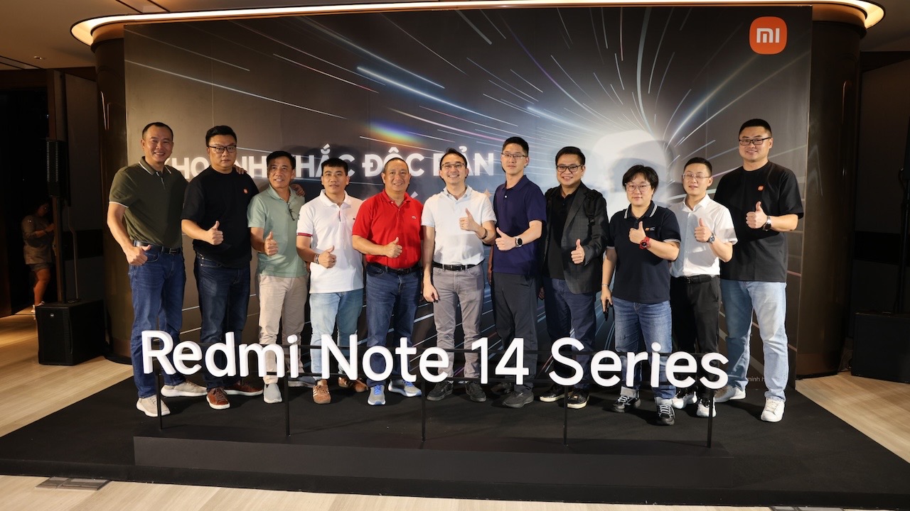 Đại diện Thế Giới Di Động và Xiaomi cùng nhau tạo nên khoảnh khắc độc bản với Redmi Note 14 Series.