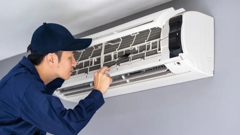 Màng lọc không khí của điều hòa bị bẩn dễ gây cảm lạnh
