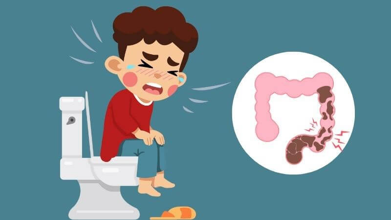 Rau đay hỗ trợ điều trị t&aacute;o b&oacute;n nhờ v&agrave;o chất nhầy c&oacute; trong l&aacute;, gi&uacute;p b&ocirc;i trơn đường ruột v&agrave; k&iacute;ch th&iacute;ch nhu động ruột