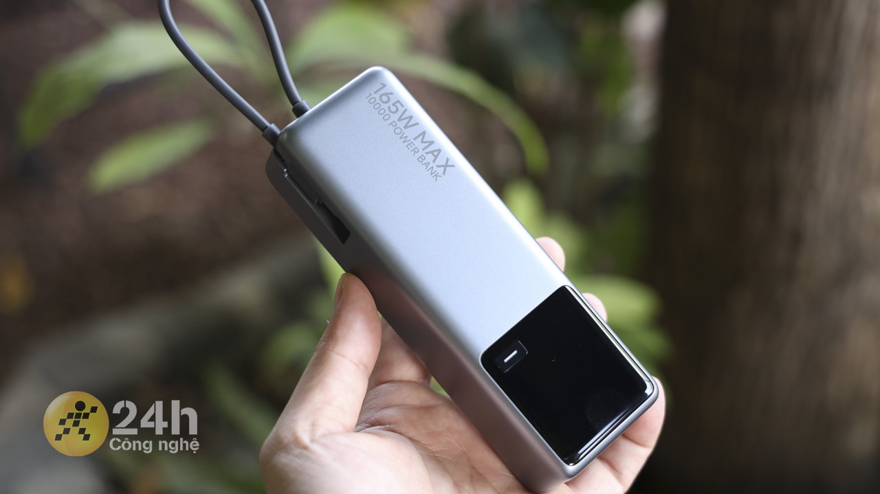 Trên tay Xiaomi 165 W 10.000 mAh: Hoàn thiện tốt, công suất 165 W