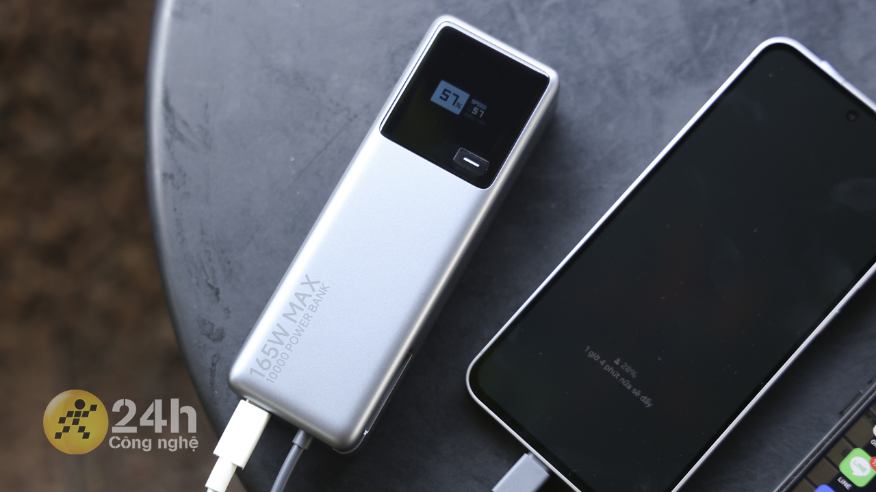 Pin dự phòng xiaomi 165 w 10.000 mah là sản phẩm sạc chất lượng mà bạn có thể yên tâm sử dụng. Pin dự phòng xiaomi 165 w 10.000 mah là sản phẩm sạc chất lượng mà bạn có thể yên tâm sử dụng.