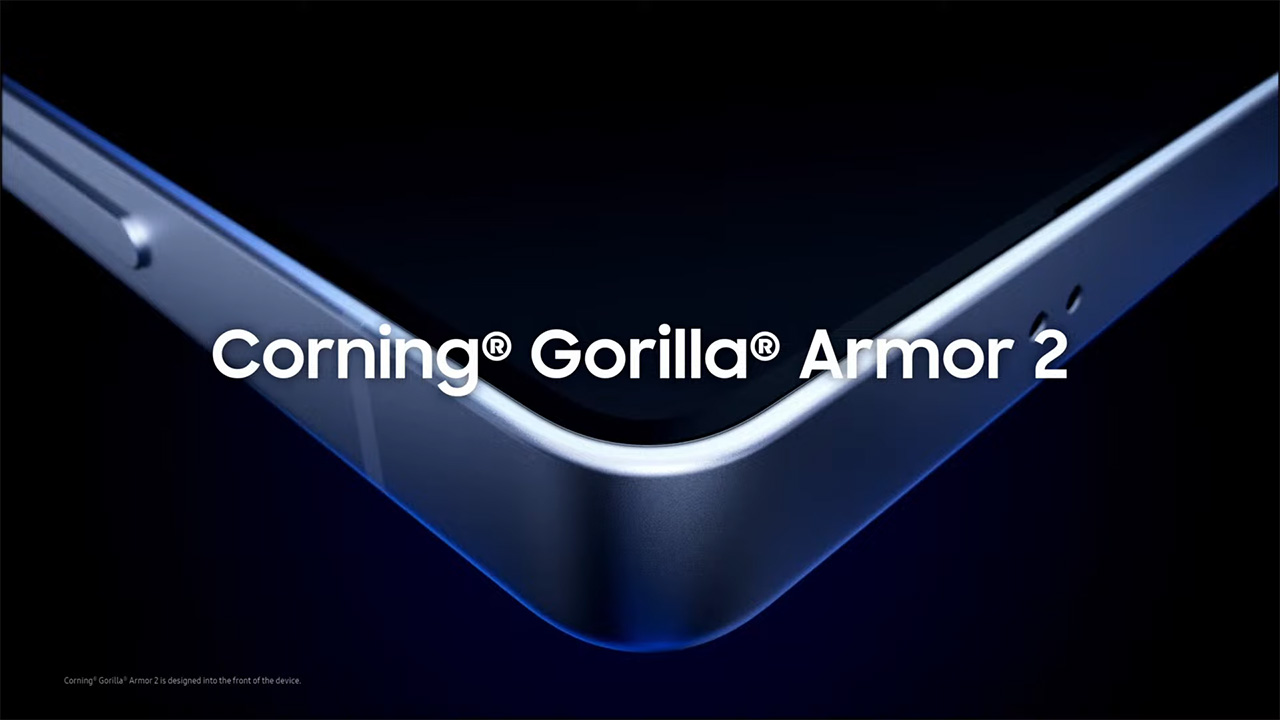 Galaxy S25 Ultra được trang bị lớp kính Gorilla Armor 2 giúp tăng cường độ bền tốt hơn.