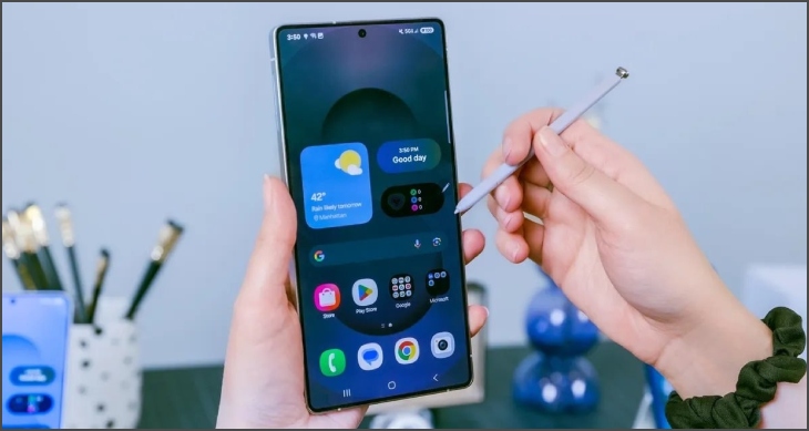Galaxy S25 Ultra mang đến trải nghiệm cá nhân hóa vượt trội, giúp bạn quản lý thời gian, thông tin và bảo mật một cách hiệu quả