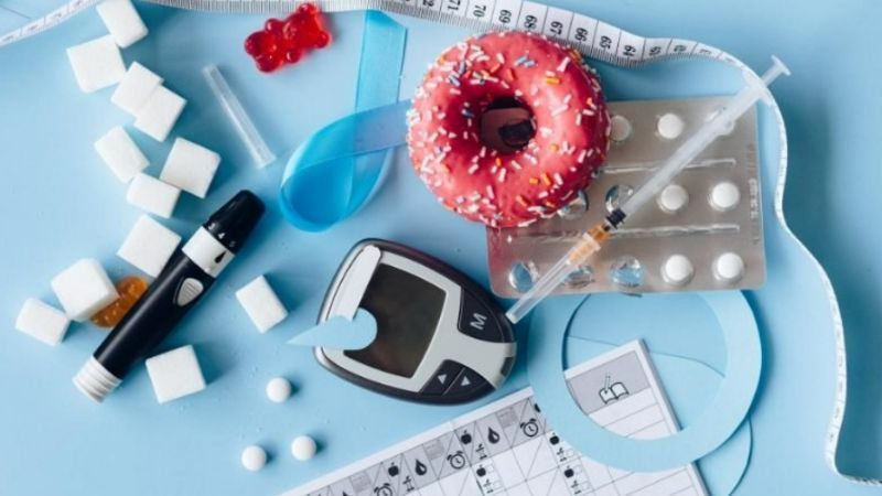 chiết xuất lá MeOH và H2O từ P. indica có khả năng ức chế α-glucosidase và maltase, làm chậm quá trình phân hủy tinh bột thành glucose, giúp ổn định đường huyết
