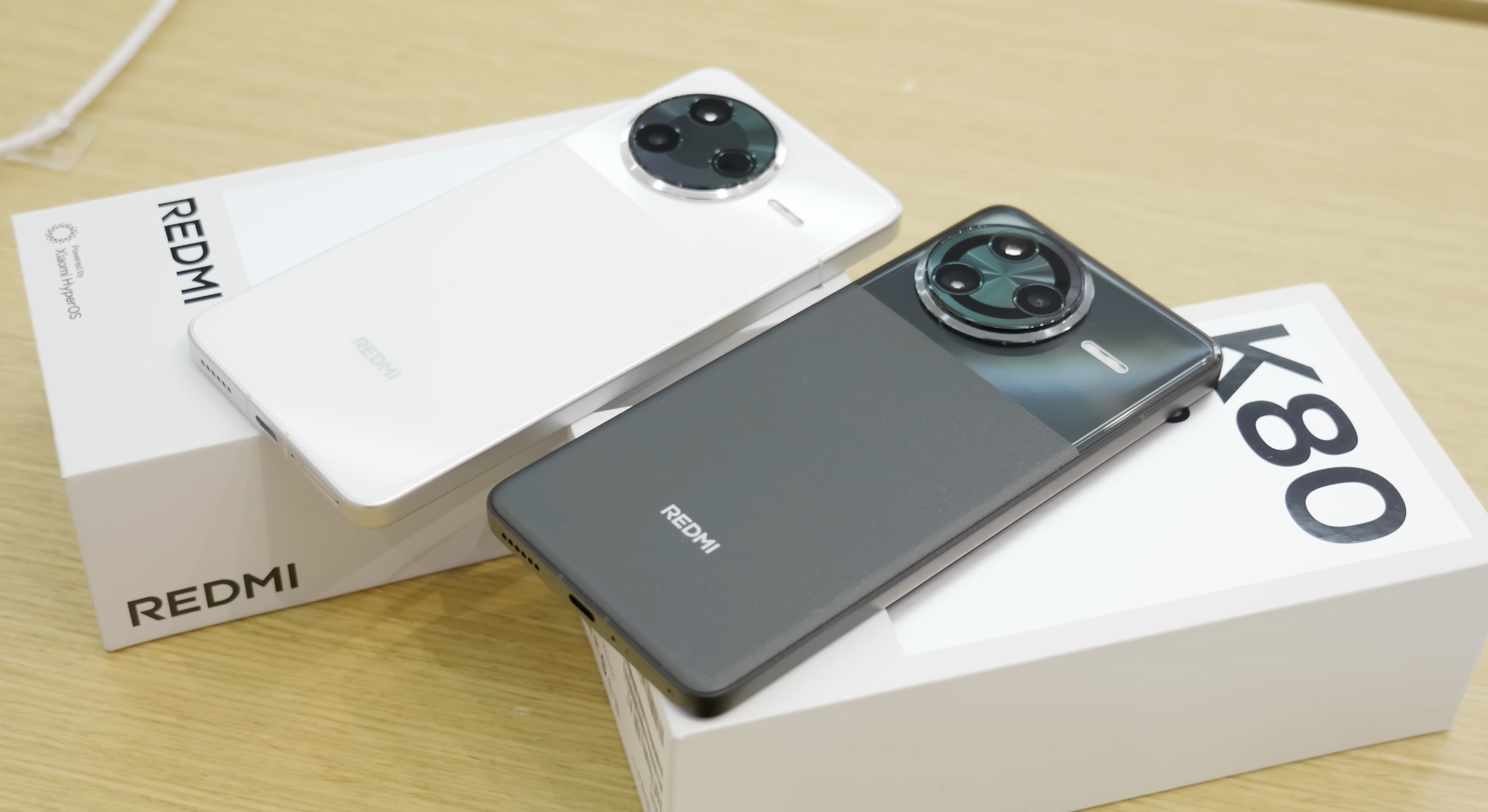 REDMI K80 Series là những sản phẩm tầm trung đáng dùng của REDMI. Nguồn: Gizmochina.