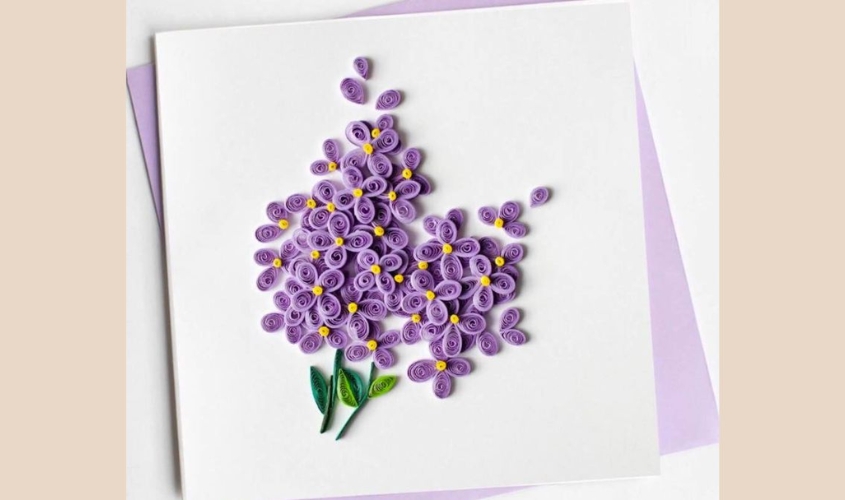 Sắp xếp lại thành hình bông hoa và cố định bằng keo dán hoặc keo sữa