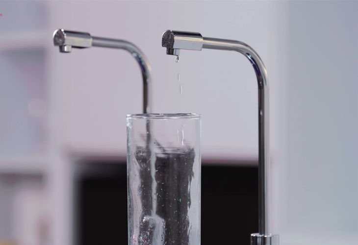 Máy lọc nước chảy yếu dẫn đến không đáp ứng đủ được nhu cầu sử dụng nước hằng ngày của gia đình 