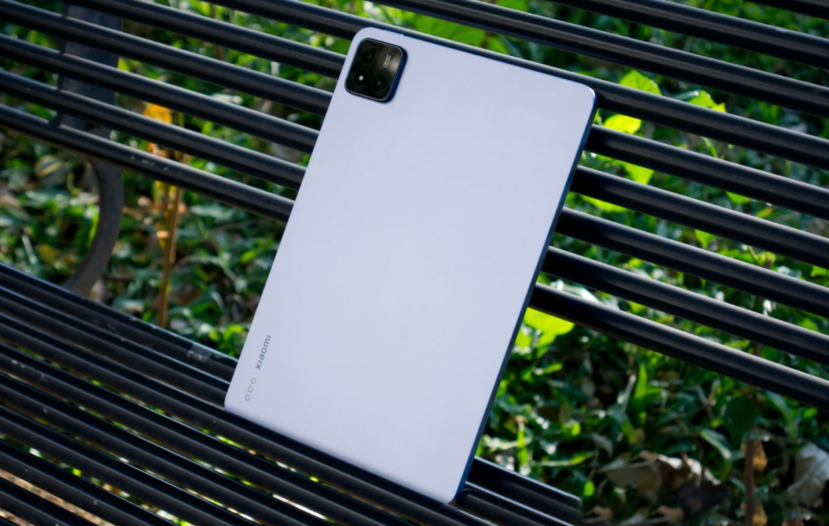 Xiaomi Pad 7 được thiết kế dạng phẳng với cụm camera đóng trong khung vuông. Nguồn: GSMArena. Xiaomi Pad 7 được thiết kế dạng phẳng với cụm camera đóng trong khung vuông. Nguồn: GSMArena.
