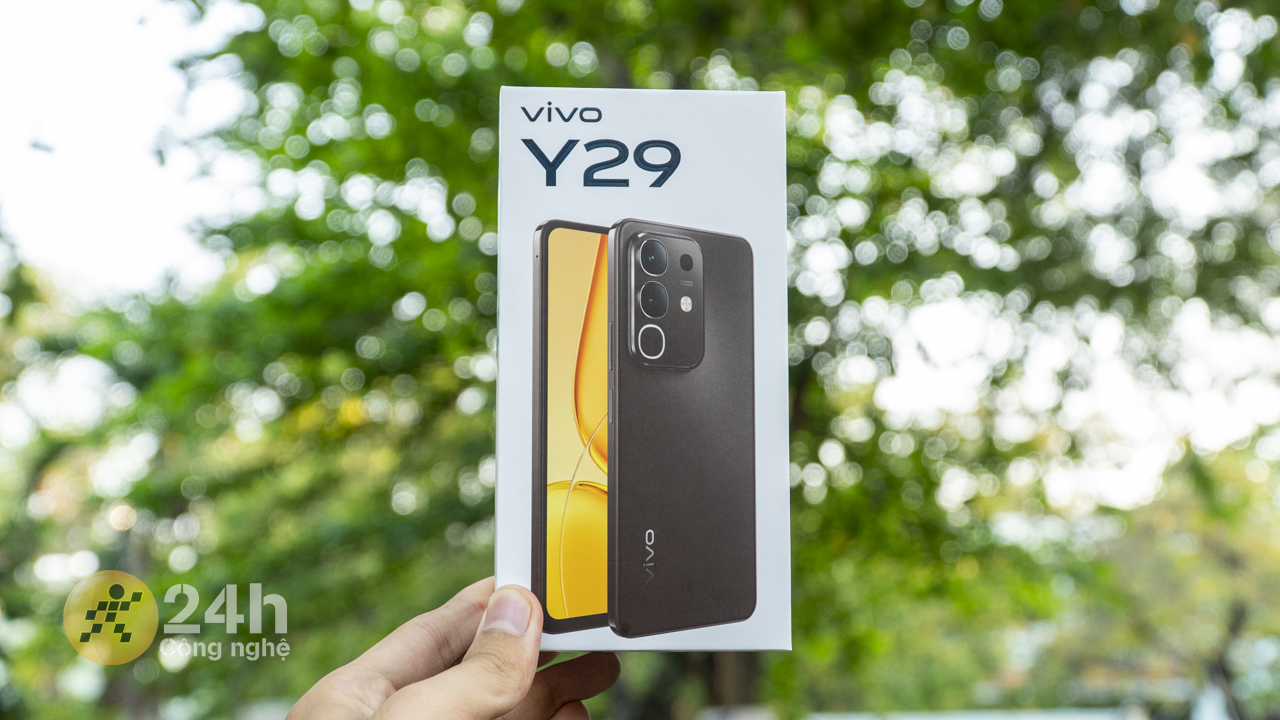 Tổng quan hộp đựng của vivo Y29.