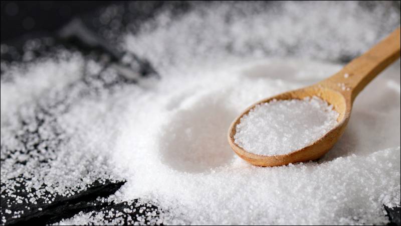 Nếu da có vết thương hở, tránh sử dụng muối biển để tẩy tế bào chết
