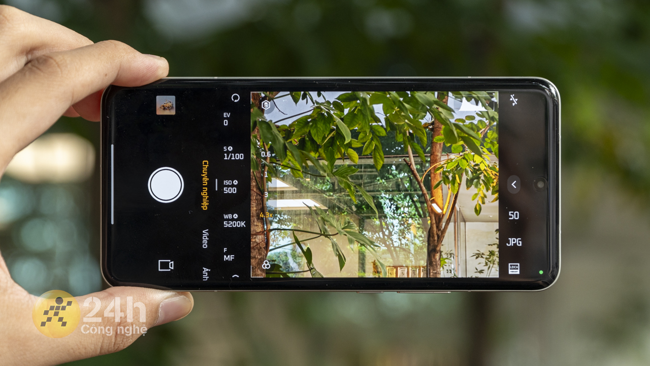 Xiaomi 15 Ultra được trang bị camera Leica độ phân giải cao