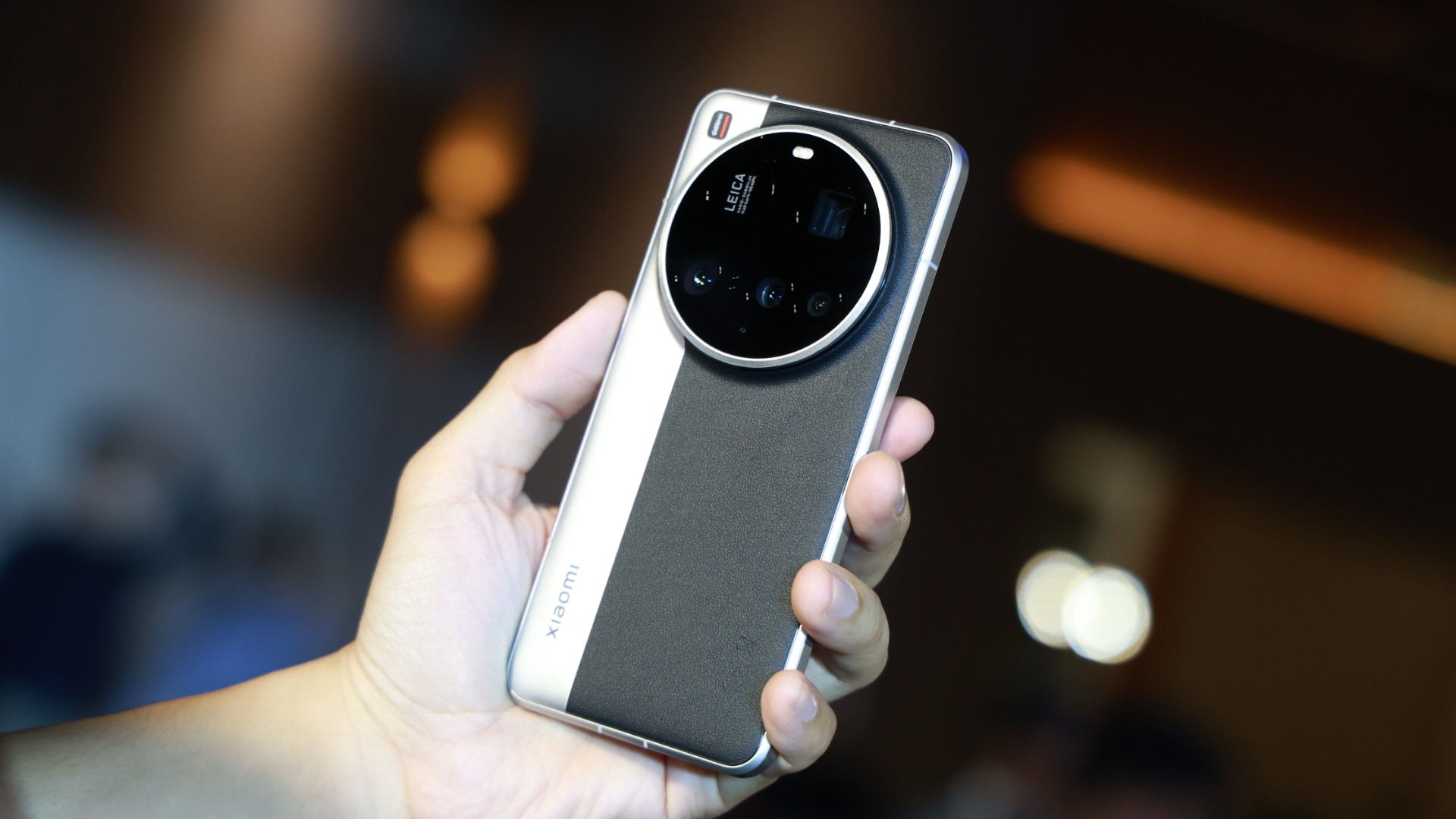 Thiết kế mới trên Xiaomi 15 Ultra được lấy cảm hứng từ những chiếc máy ảnh Leica. 