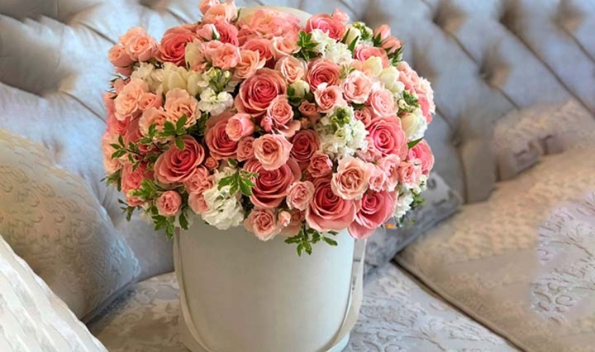 Mẫu cắm hoa đẹp theo hình vòm 2